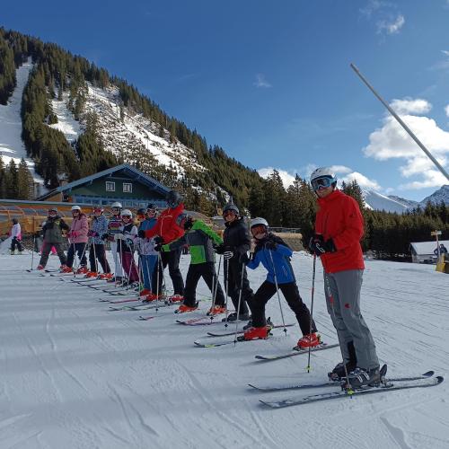 Gruppenfoto am Sunjet.