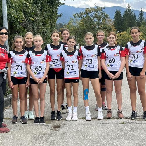 Schülerinnen der Klasse 4a am Start