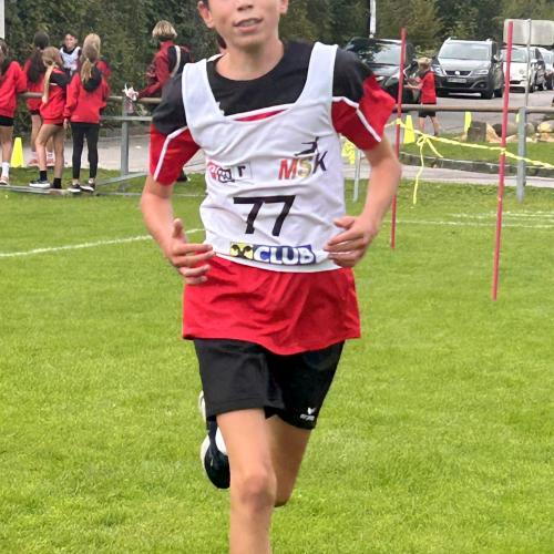 Schüler beim Laufen