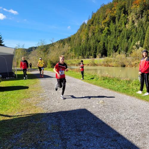 Schüler beim Hauptlauf 10,4km
