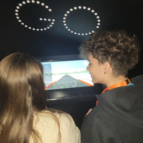 Schüler:innen im FLIP2Go-Bus