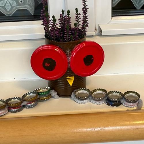 Gestaltete Blumentöpfe