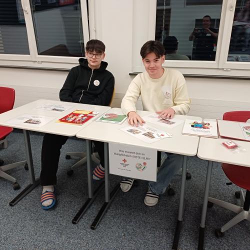 Vorstellungsabend 2025_26 Erste Hilfe