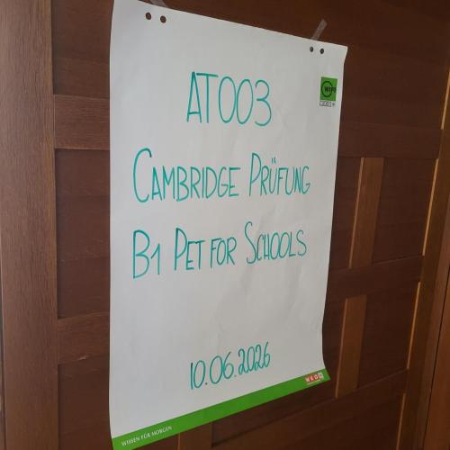 Plakat vom Prüfungsraum.